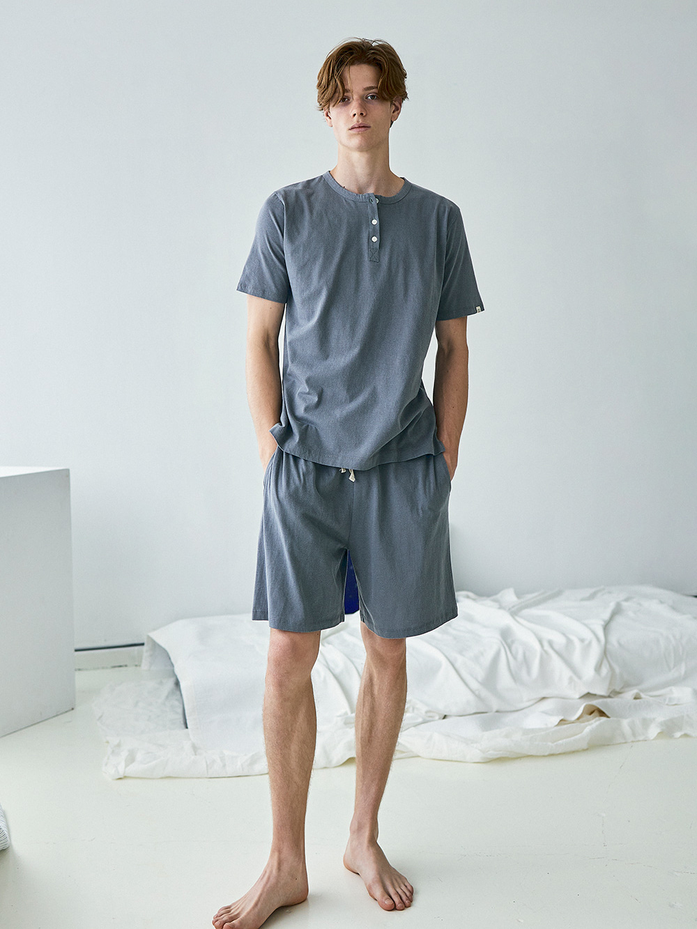 코즈넉 KOZNOK - 피그먼트 조거팬츠 남자 잠옷 파자마 홈웨어 남성 라운지웨어 잠옷반바지